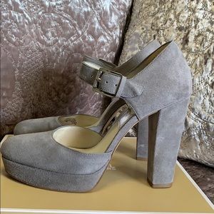 Michael Kors Flynn Platform Pump- Steel Gray